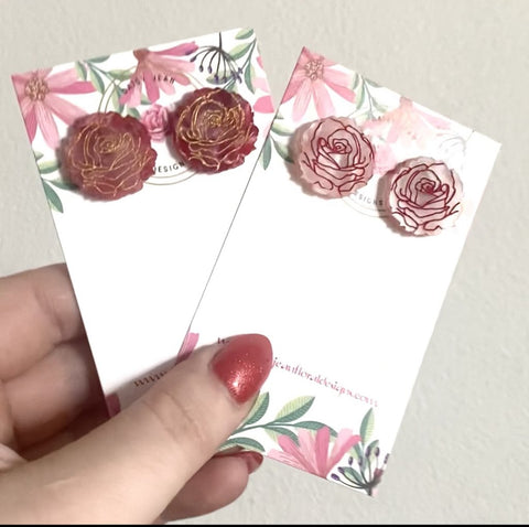 Roses in Bloom Studs Daisy Jean