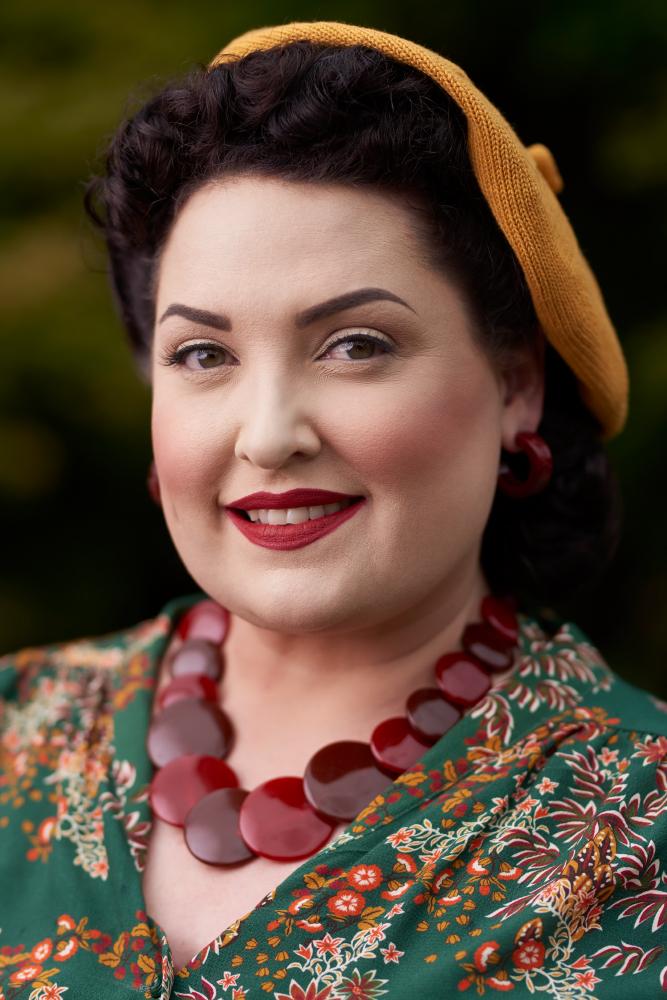 Mulberry Disc Fakelite Beads