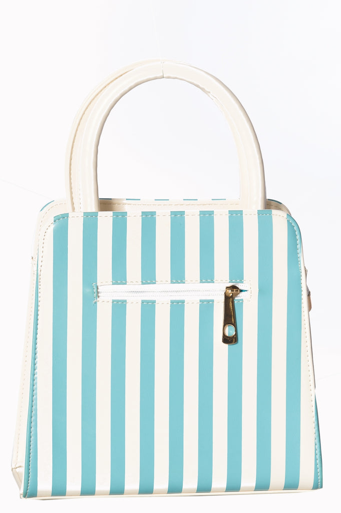 Sail On Sailor Carla