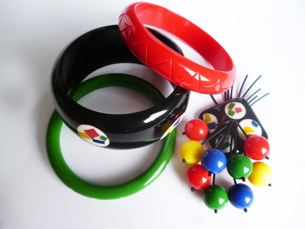 Kaleidoscope Set Must Have