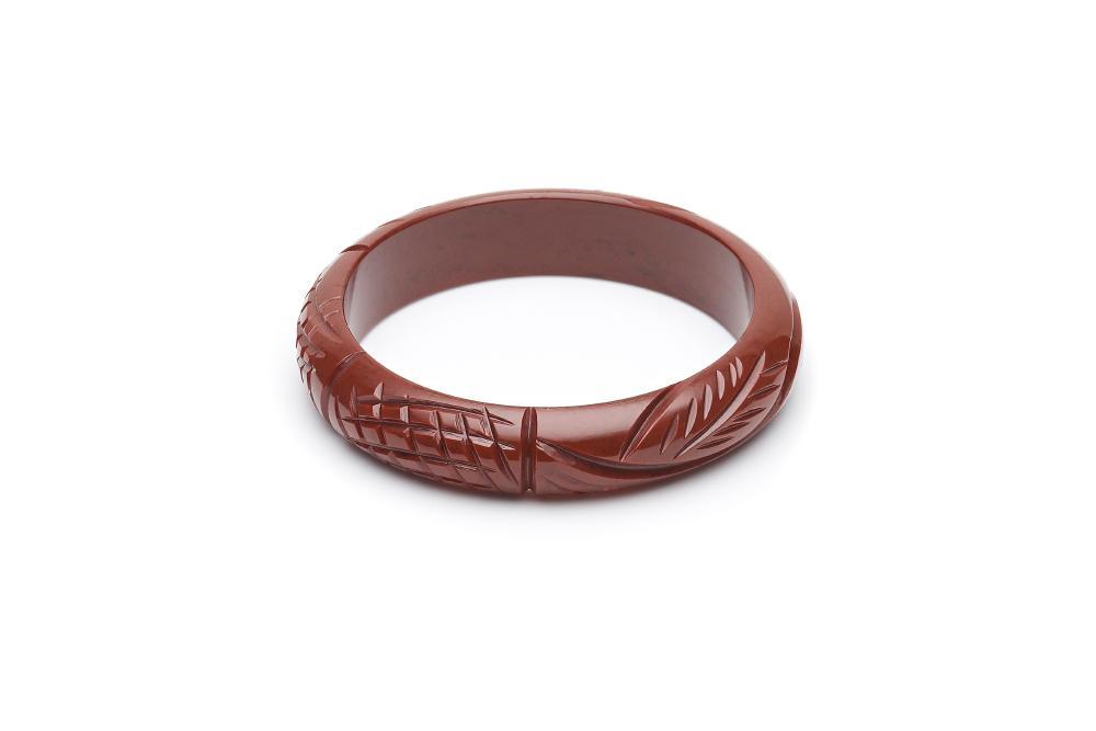 Midi Tobacco Heavy Carve Bangle